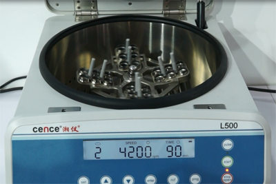 L500臺式低速自動平衡離心機